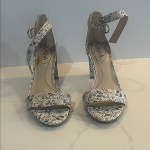 Life Stride Floral Ankle-Strap Block Heels - White, Blue & Yellow